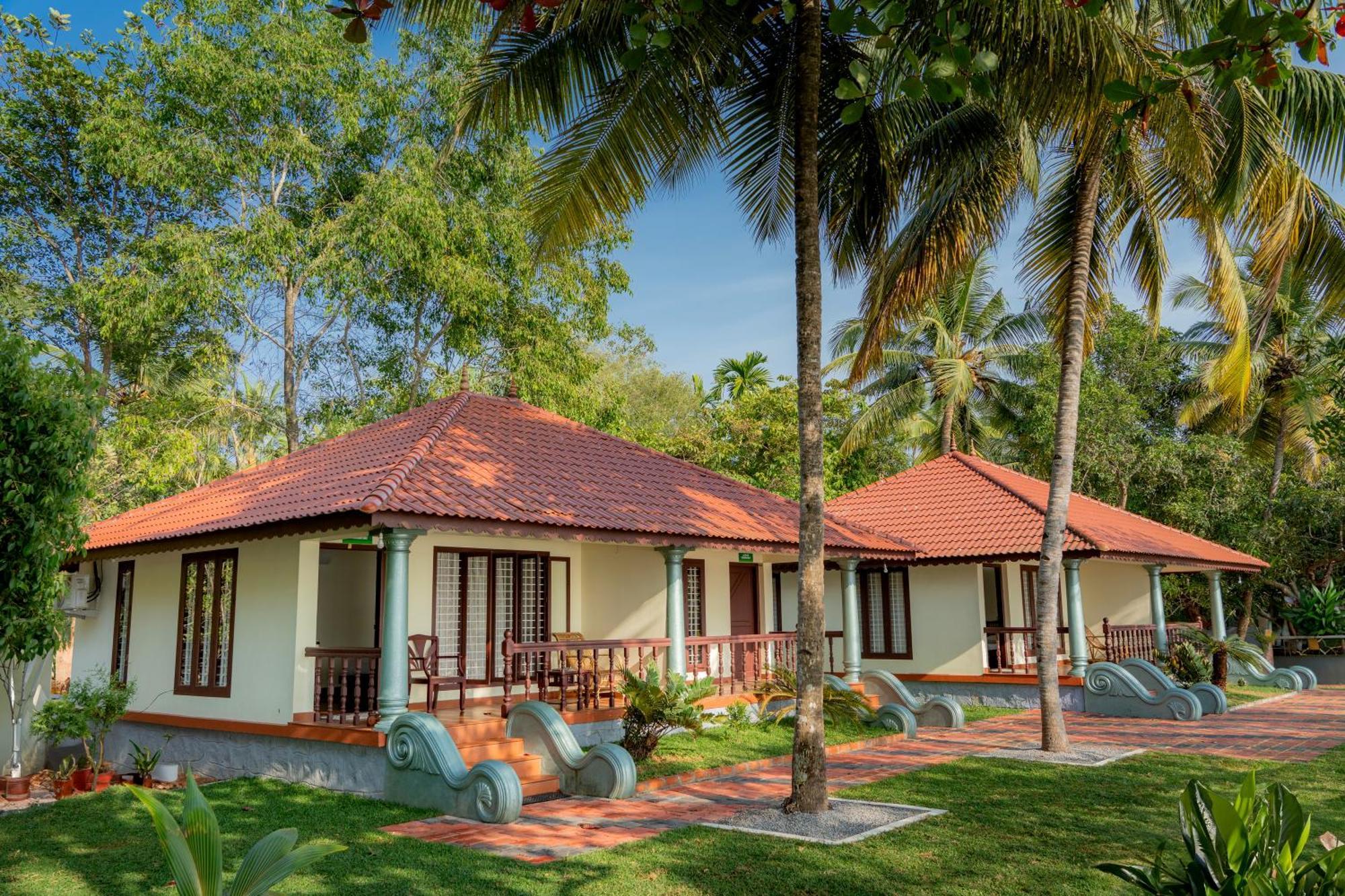 Dhathri Ayurveda Resort And Panchakarma Centre Kāyankulam Exterior foto